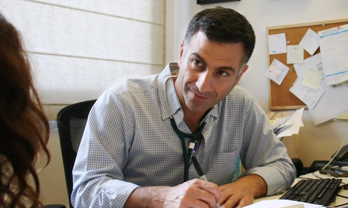 Tel Aviv Doctor Michael Cohen | Tel Aviv Doctor - תל אביב דוקטור רופאי משפחה פרטיים